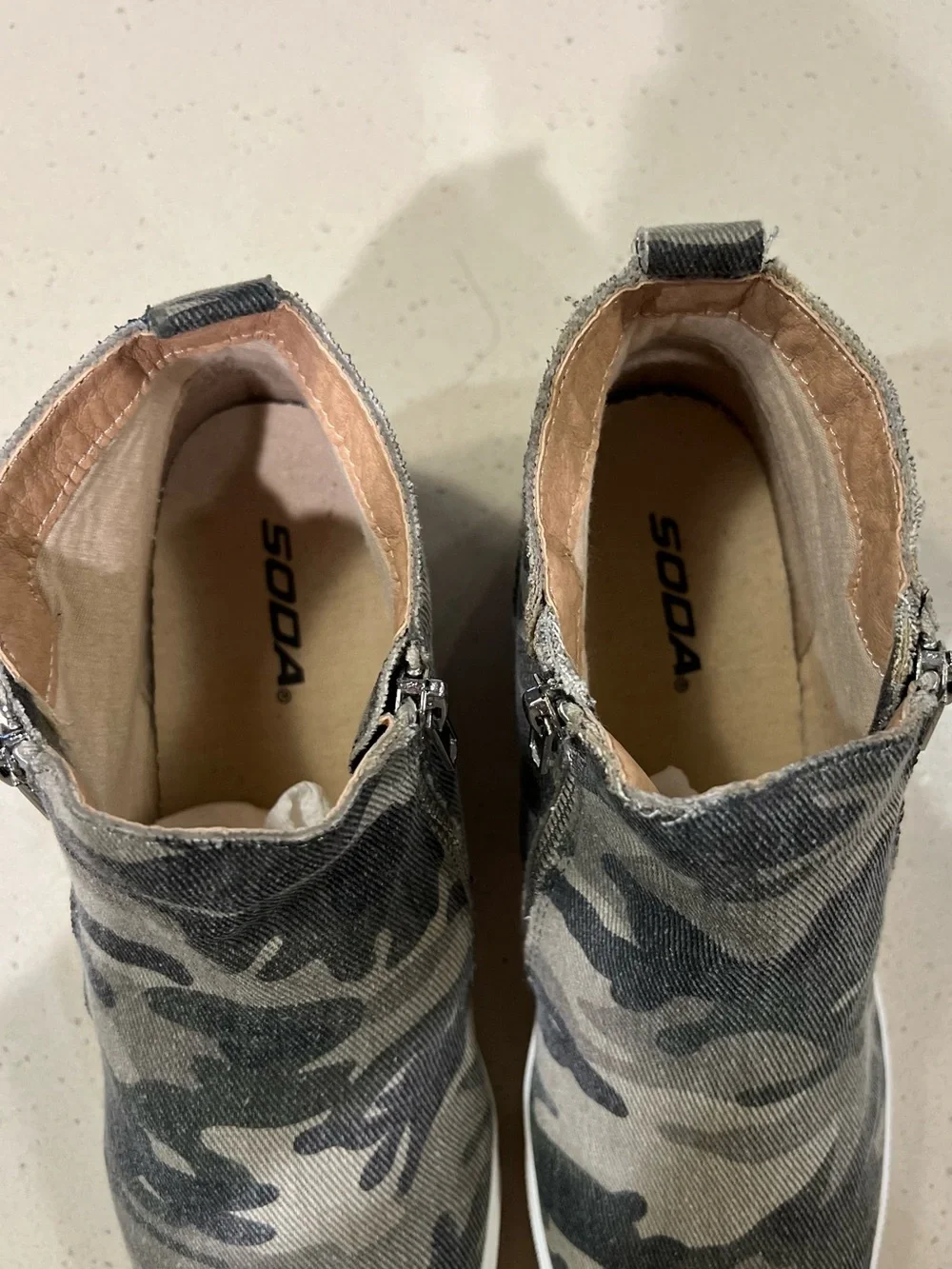 Soda Camouflage Zip-Front Wedge Sneakers - Womens Size 9